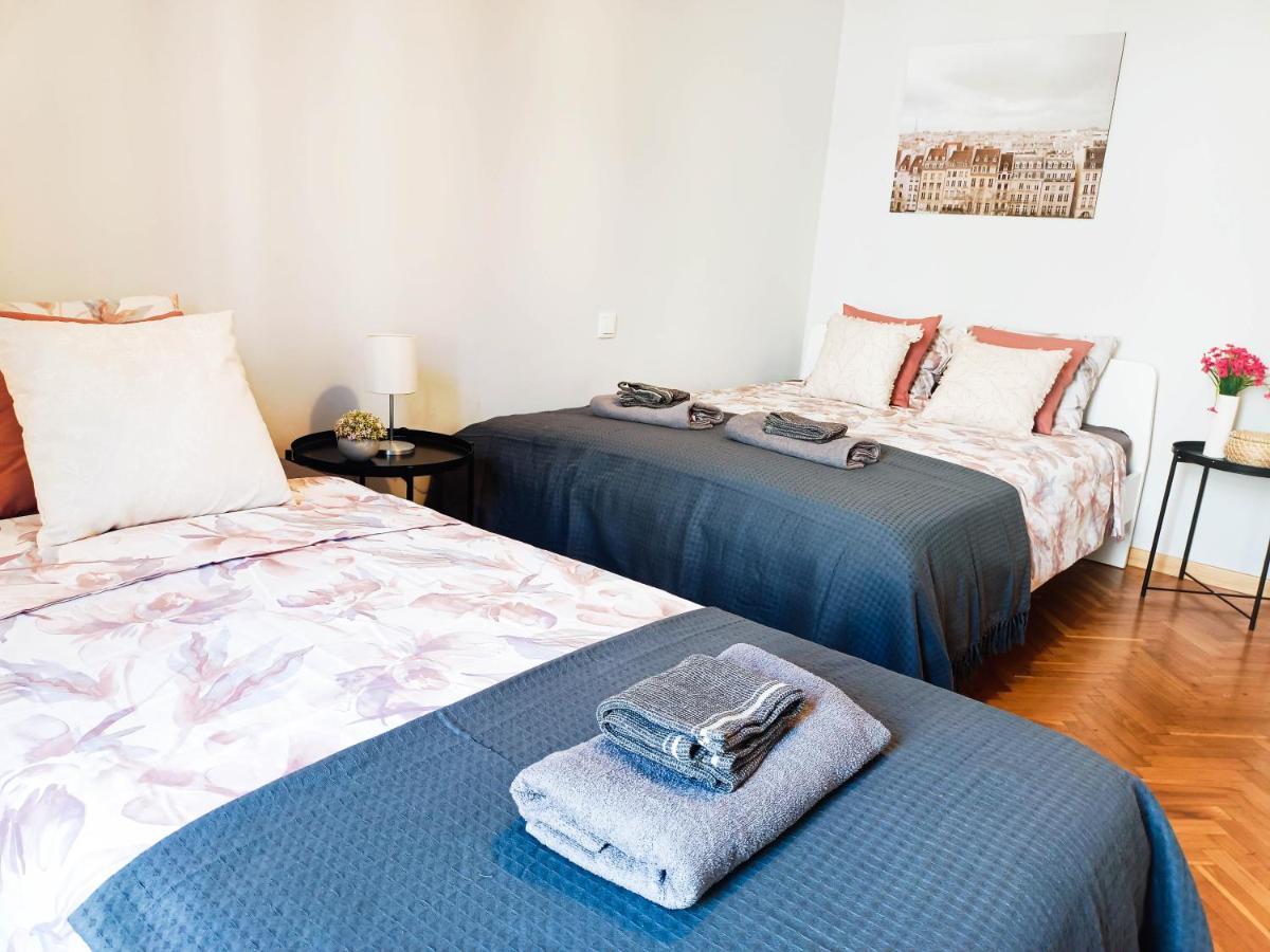 By La Pedrera - Diagonal Rooms 巴塞罗那 外观 照片
